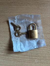 Lucchetto lv