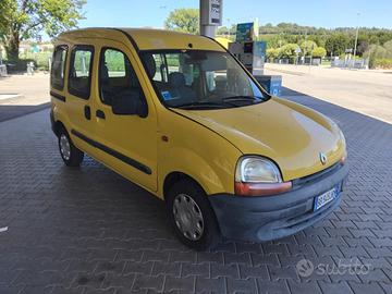 KANGOO TRASPORTO CARROZZINA DISABILI / MOTO