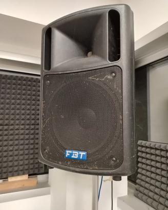 2 casse FBT MAX 6A  900 watt ognuna