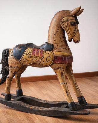 Cavallo a dondolo