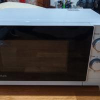 Forno a microonde ferrari