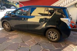 Toyota Verso 2015 catena nuova 117000 km