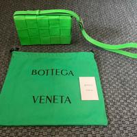 Cassette Bottega Veneta verde