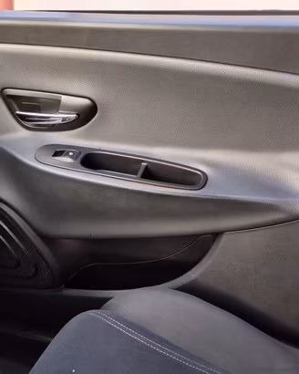 pannelli porta lancia Ypsilon 
