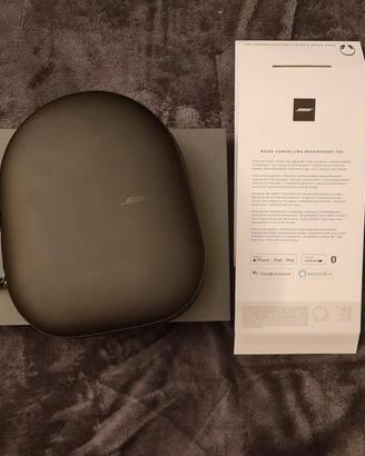Bose Noise Cancelling Headphones 700
