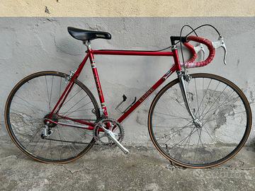 Bicicletta da corsa vintage anni ‘80