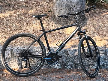 bici trekking MBM Maxillus Cross