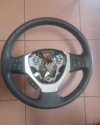 Volante Suzuki Vitara LY con comandi COME NUOVO