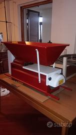 Pigiadiraspatrice elettrica 1HP Pari al nuovo