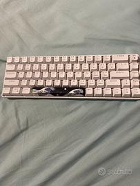 Tastiera meccanica switch red usata pochissimo