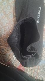 Balenciaga Speed Trainer nere, consegna a mano