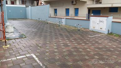 Posto auto lido degli estensi