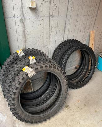 Gomme PIRELLI MID SOFT CROSS