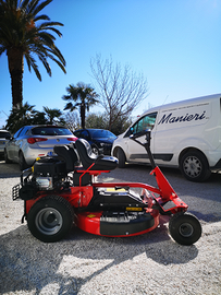 Trattorino rasaerba Snapper falciatrice