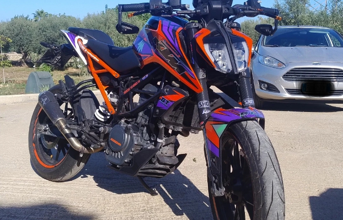 Ktm duke 125