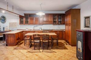 Villa di 180 m² con 4 locali a Viterbo