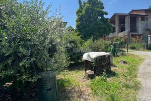 TERRACIELO CON GIARDINO PRIVATO