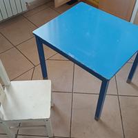 Tavolino e sedia bimbo