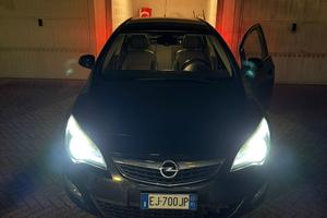 Opel astra sports tourer
