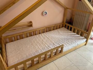 Letto Montessoriano con materasso per bambini
