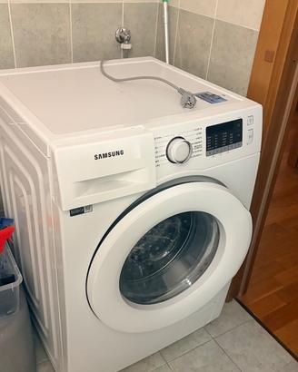 Lavatrice 9Kg Crystal Clear Classe A+++