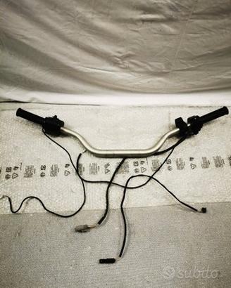 MANUBRIO E COMANDI PER DUCATI MULTISTRADA V4 S V4S