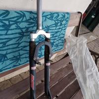 Forcella ammortizzata per Mtb da 26