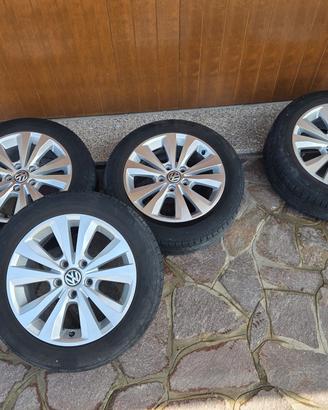 Cerchi R16 con gomme Nexen