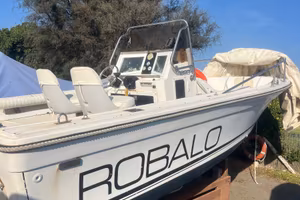 Robalo 1820
