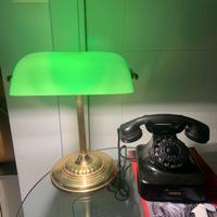 lampada da biblioteca ottone e vetro verde anni 80