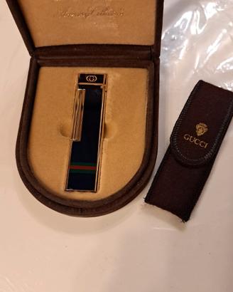 accendino gucci mai usato 