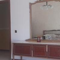  como'/cassettiera in legno massiccio