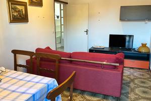 Appartamento al piano terra - S.Donnino Campi B