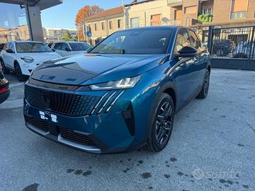 PEUGEOT 3008 Hybrid 136 e-DCS6 Allure con Pack P