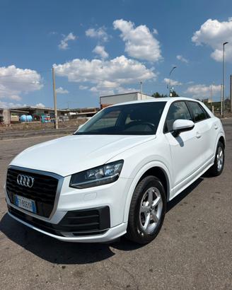 Audi Q2 30TDI BUSSINESS