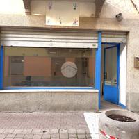 NEGOZIO A PAVONE CANAVESE