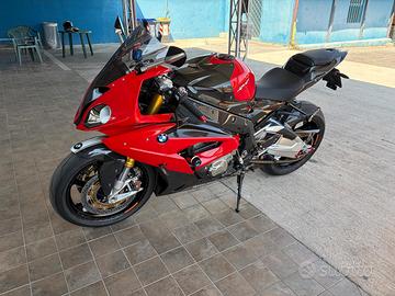 Motocicletta supersportiva BMW S1000rr