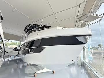 SAVER 870 CABIN