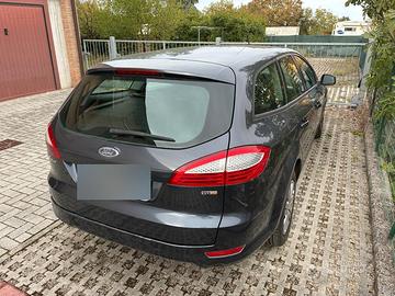 Ford Mondeo SW 2.0 TDCi 140 CV Titanium - Solo 176