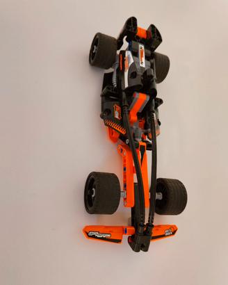 Auto f1 lego tecnick
