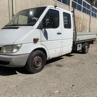 Ricambi usati mercedes sprinter diesel 2.2