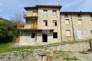 CASA SEMINDIPENDENTE A VETTO