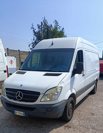 Furgone Sprinter L2H3