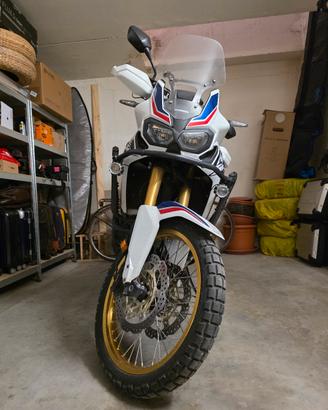 Honda Africa Twin 1000 DCT (2017) - Full Optional
