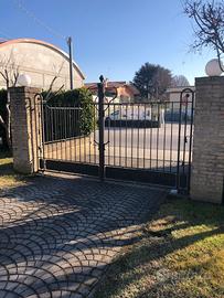 Cancello + cancelletto pedonale ferro battuto