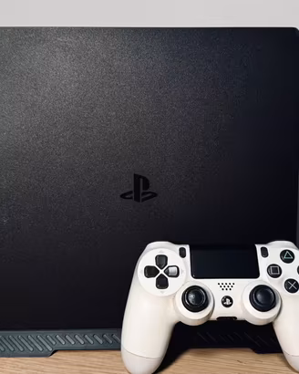 PlayStation 4 Slim
