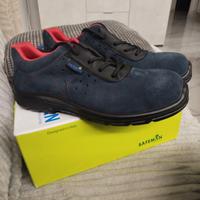 Scarpe antinfortunistiche nuove 