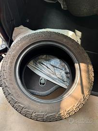 Pirelli scorpion A/T 255/60 R18