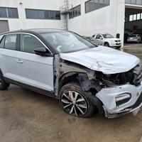 Volkswagen T-Roc 1.5 TSI - SINISTRATO