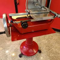 affettatrice ironweed funzionante 